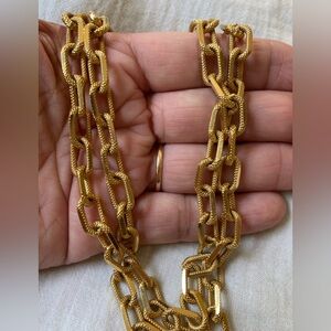 Vendome Vintage Gold Tone‎ Textured Rectangular Chain Link Necklace